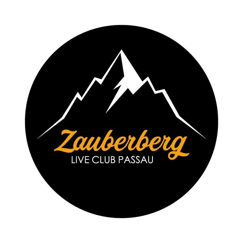 zauberberg-passau.com